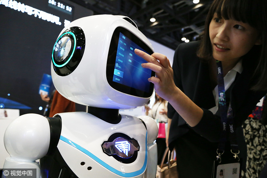 Robots, AI, drones launch mobile internet event in Beijing