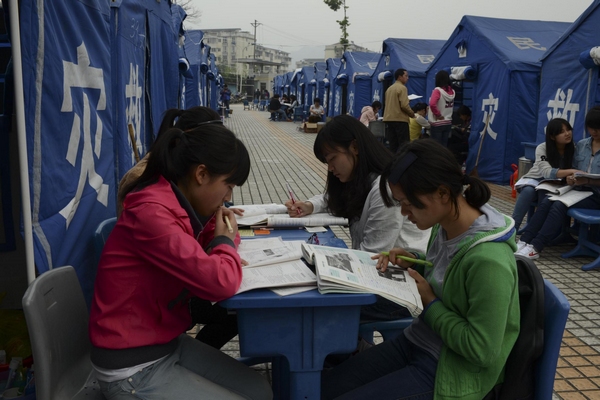 Students ordered to study amid quake