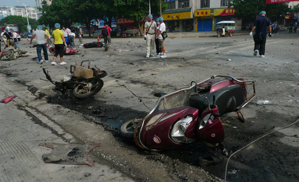 2 dead after S China school blast