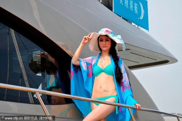 Amazing super yacht displayed in S China