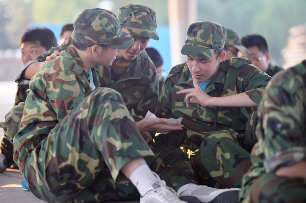 Drilling European students in Chinese military