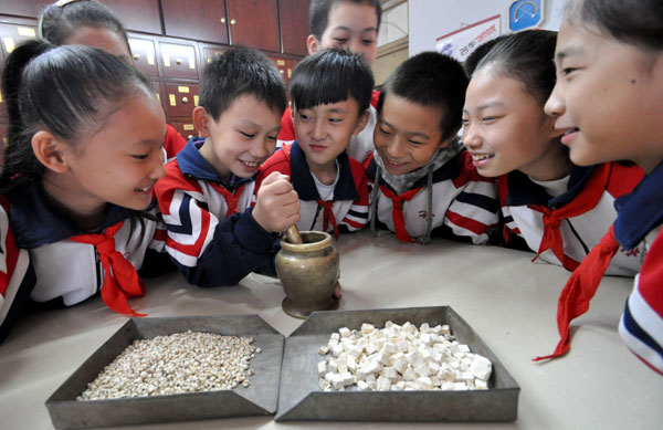 Students get a taste of TCM