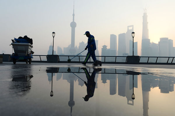 Serious pollution grips Shanghai