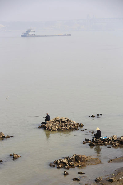 Drought hits middle and lower reaches of Yangtze River