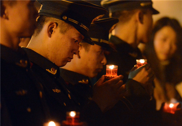 Candlelight vigil for Nanjing Massacre victims