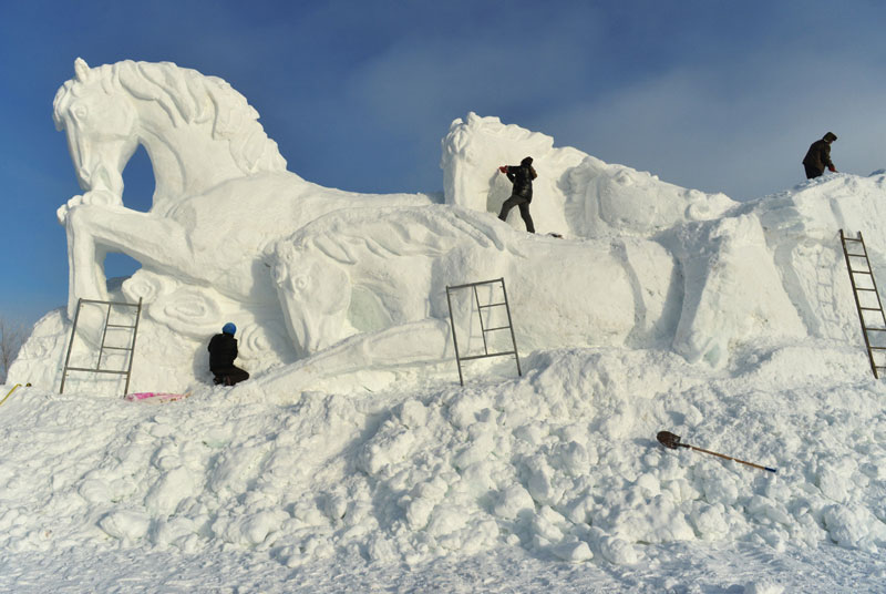 Snow sculpture shaped to welcome New Year