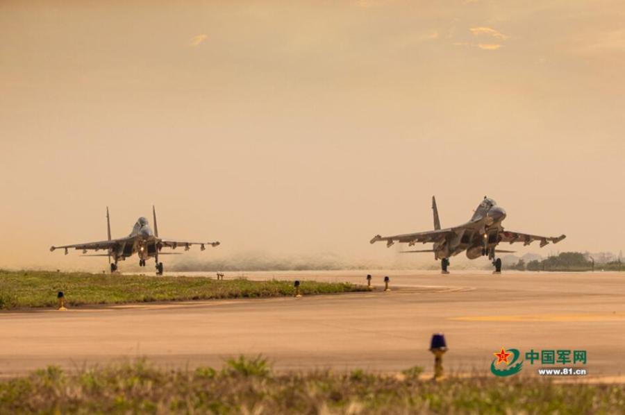 Stunning photos of China's fighter planes