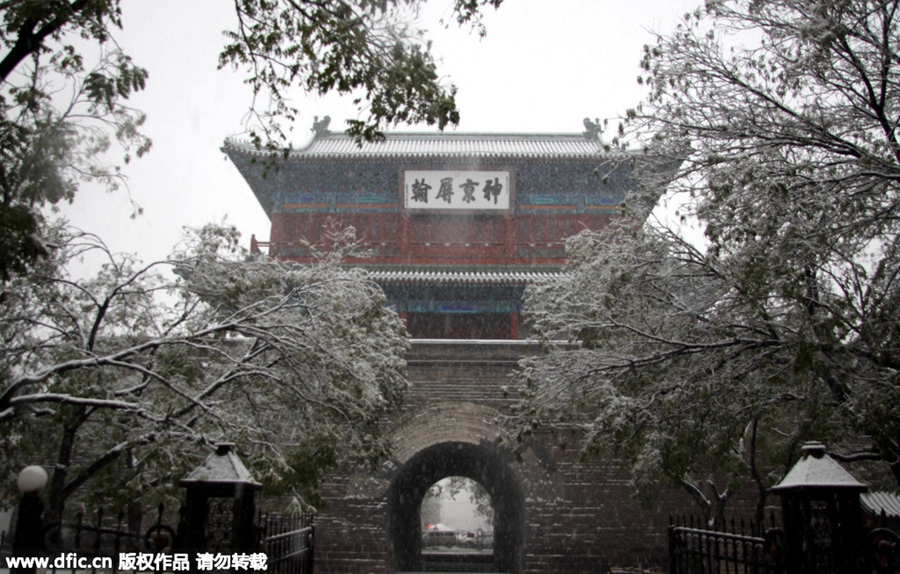 Snow hits North China with low temperature followed