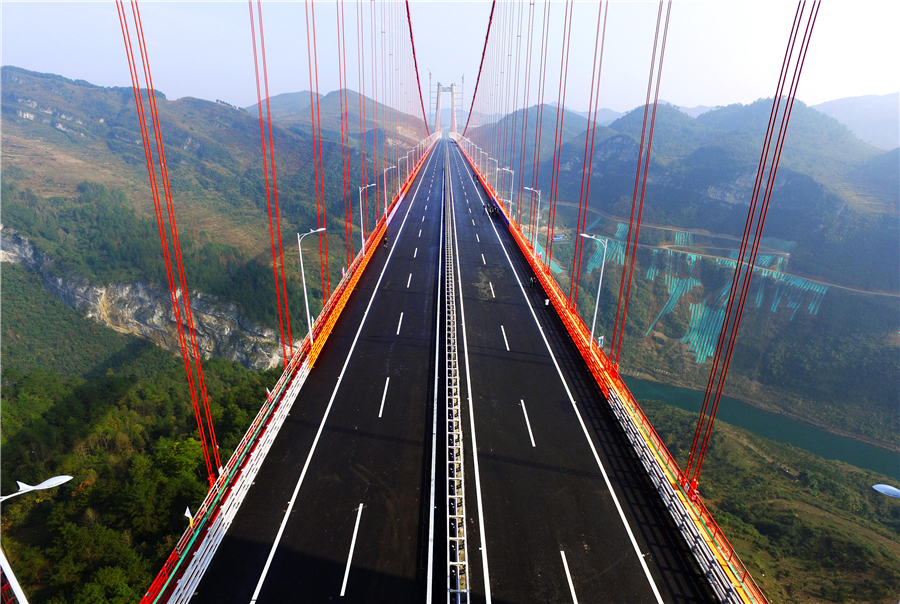 World's second highest bridge in Southwest China put into operation