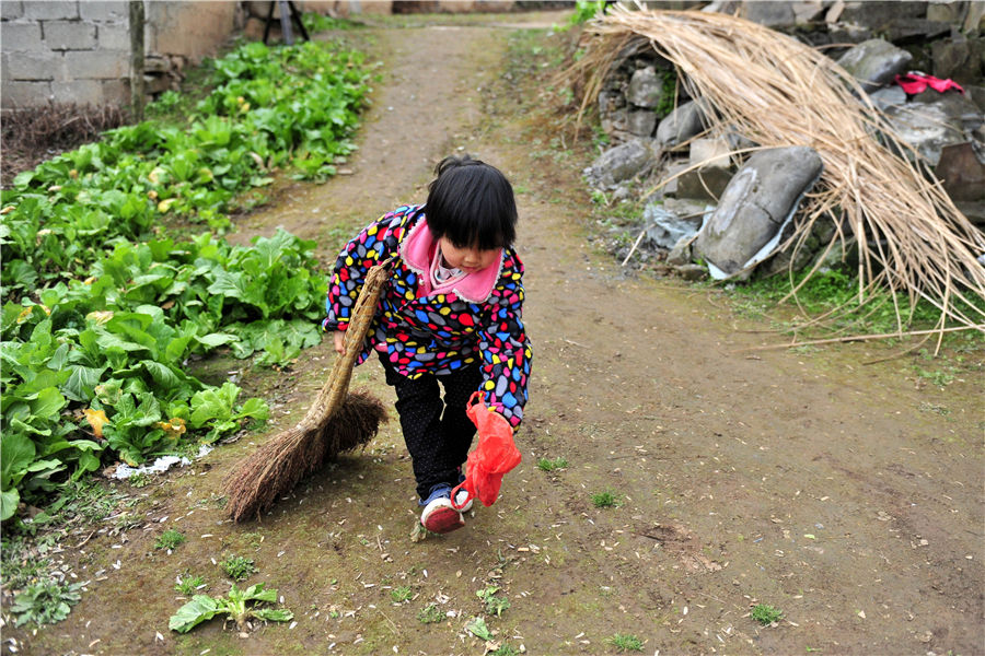 Seven-year-old village kid cares for her grandparents