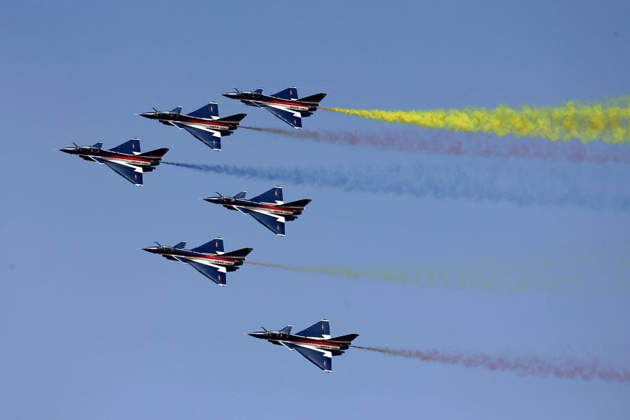 Jet fighters, bombers and flying pandas ready for Air Show China