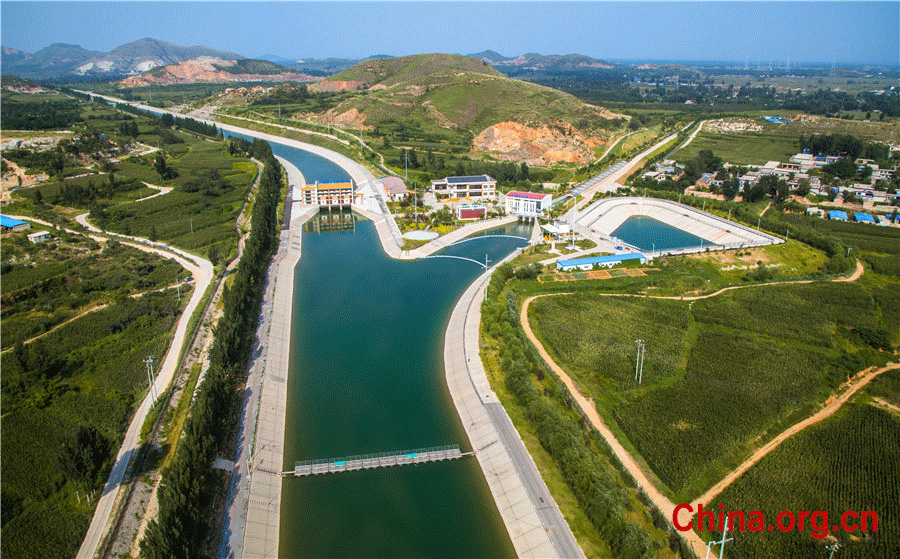 Aerial views of world's largest water transfer project