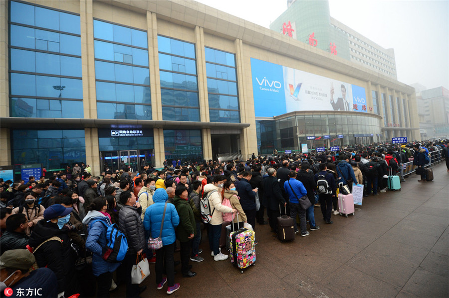 On the way home: Spring Festival travel rush to begin