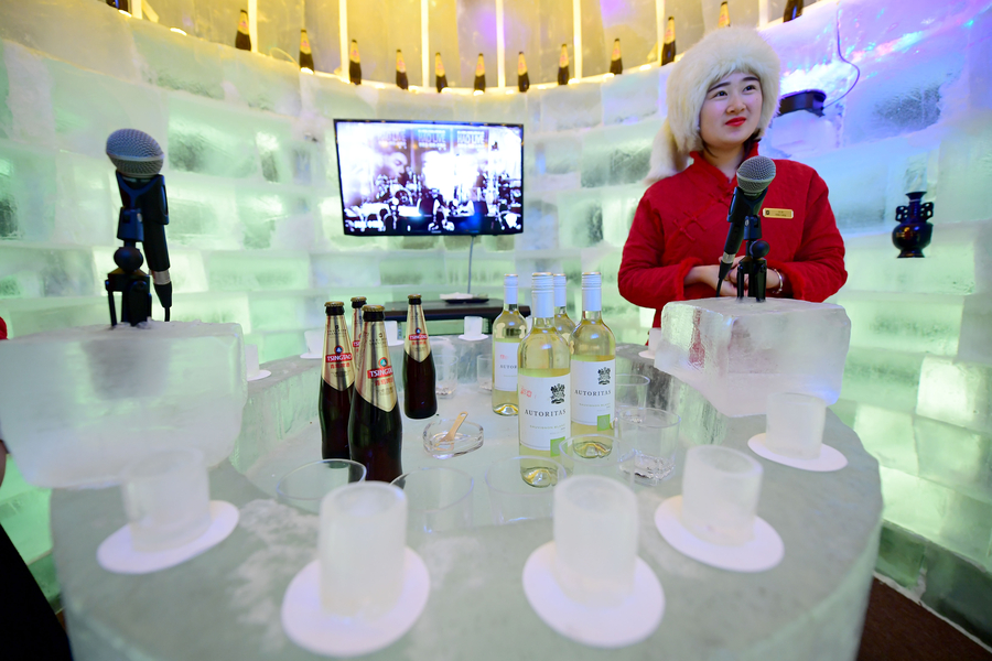 'Ice bar' opens in Shenyang