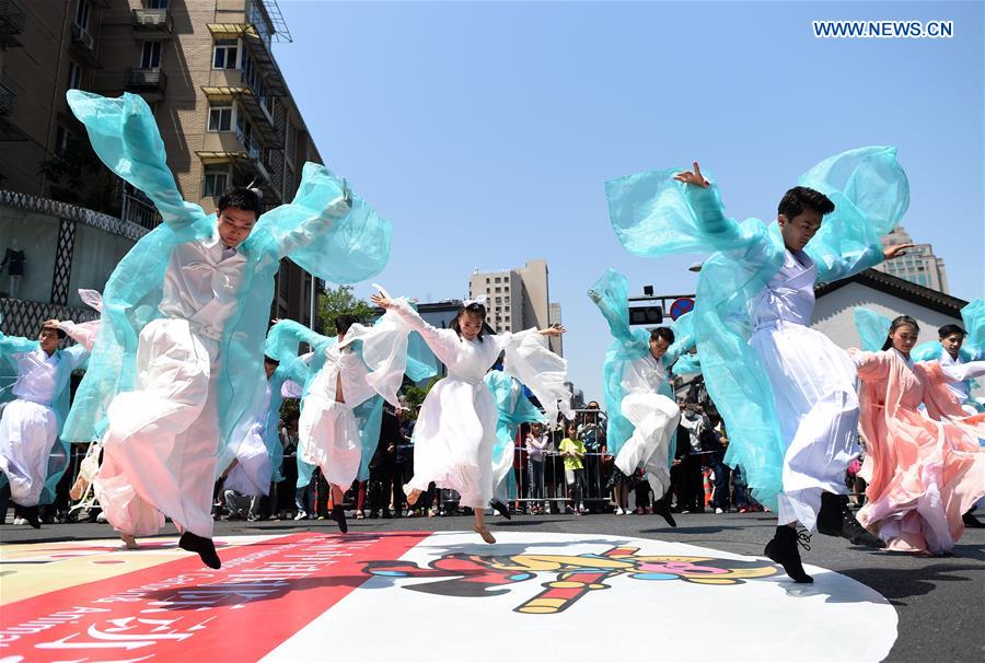 Parade of China Int'l Cartoon and Animation Festival held in E China