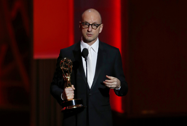 'Breaking Bad,' 'Modern Family' crowned at Emmys