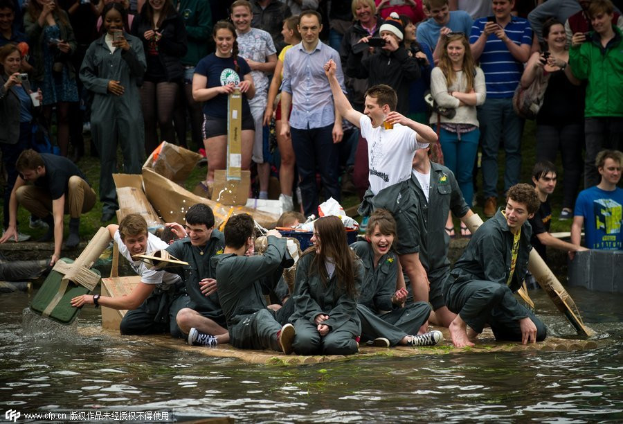 Cambridge students mark end of exam with boat race