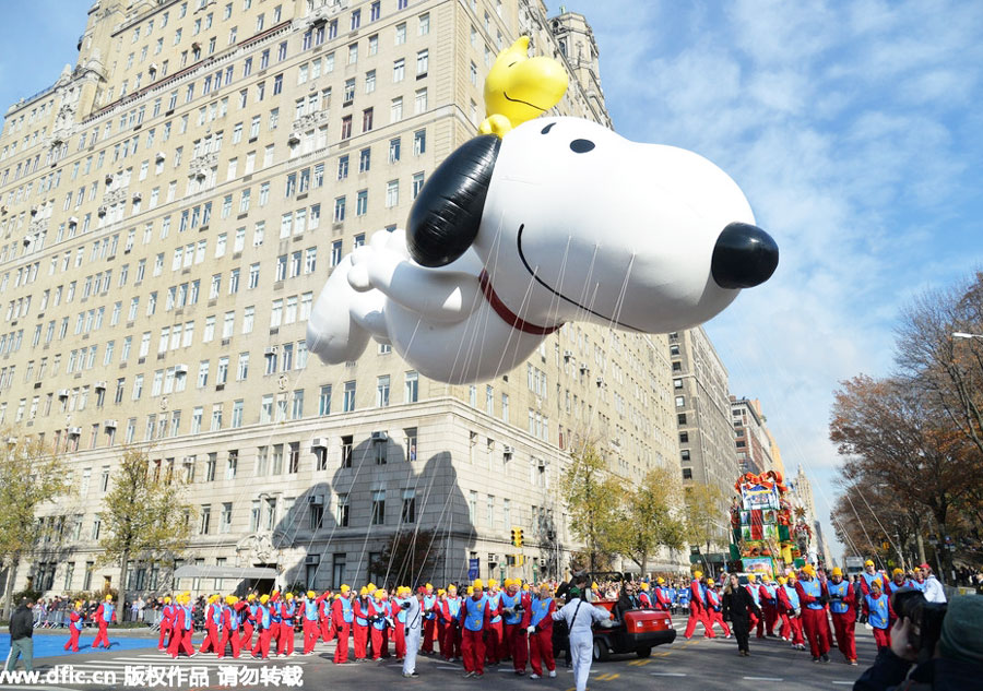 Macy's Thanksgiving Day Parade colors NYC