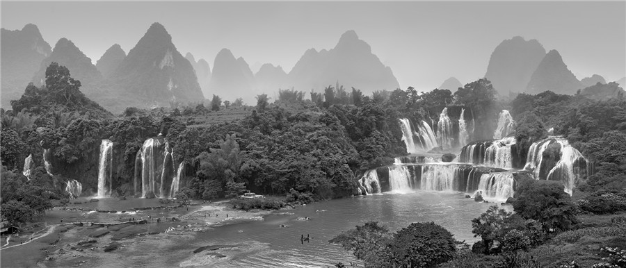 Amazing landscapes of China in white and black