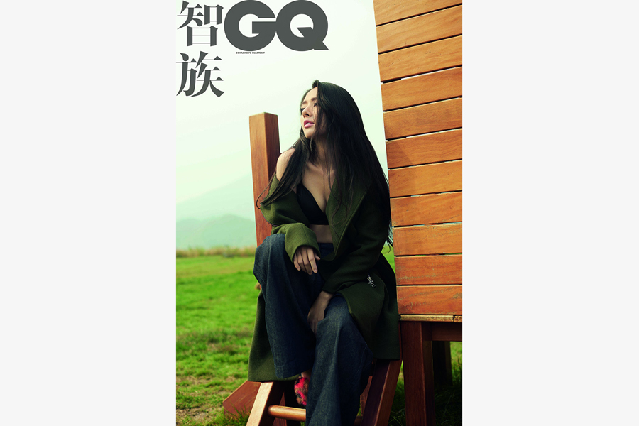 Actress Bea Hayden poses for 'GQ' magazine