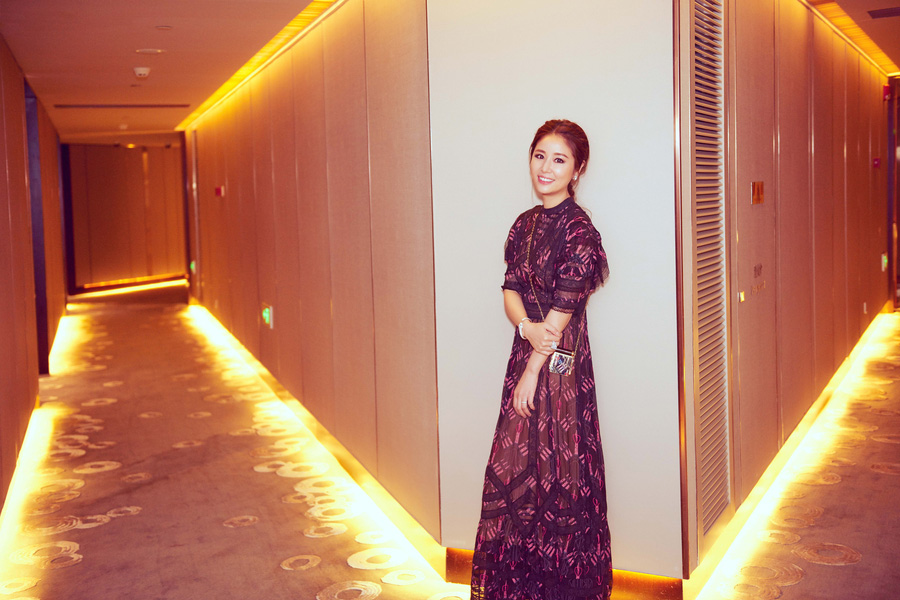 Actress Ruby Lin releases fashion photos