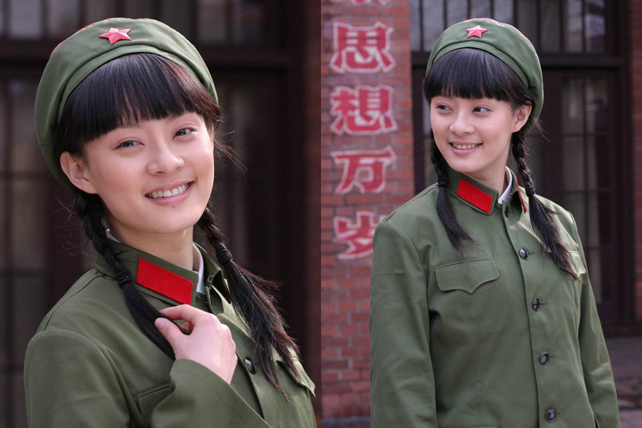 Chinese celebrities in military uniform