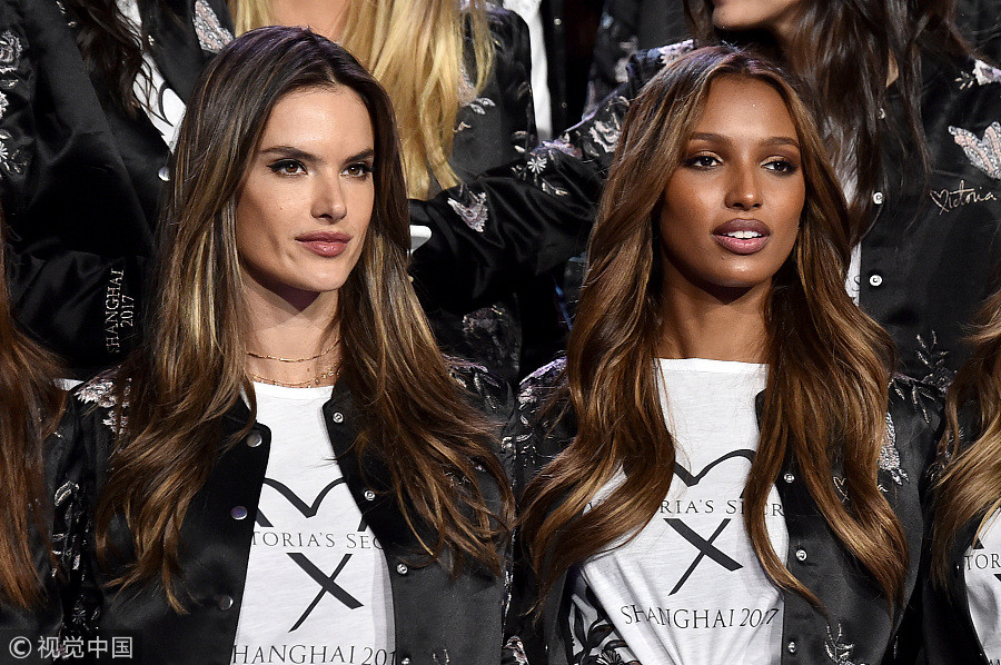 Victoria's Secret models gather before big show