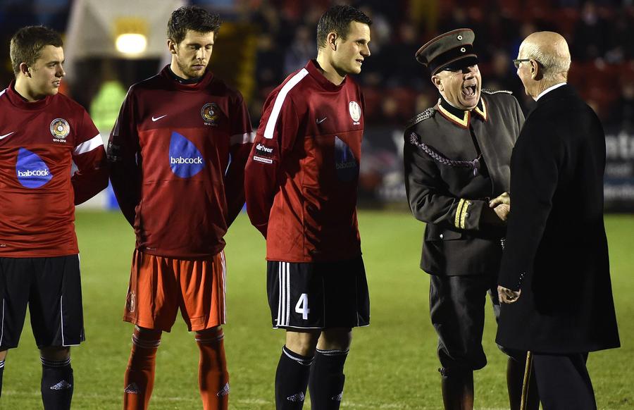 British, German soldiers play Christmas truce centenary match