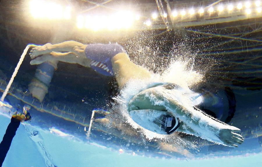 Phelps writes new page with four wins in same event