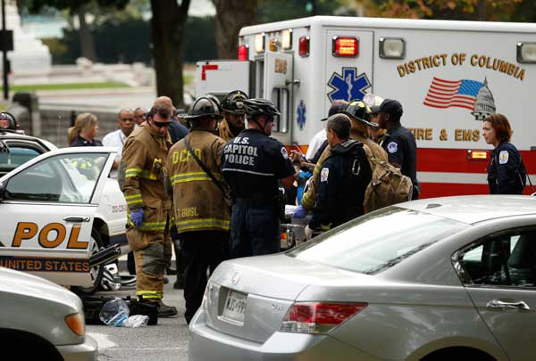 Driver shot dead in car chase at US Capitol