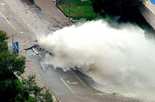 Cars become boats due to heavy rain