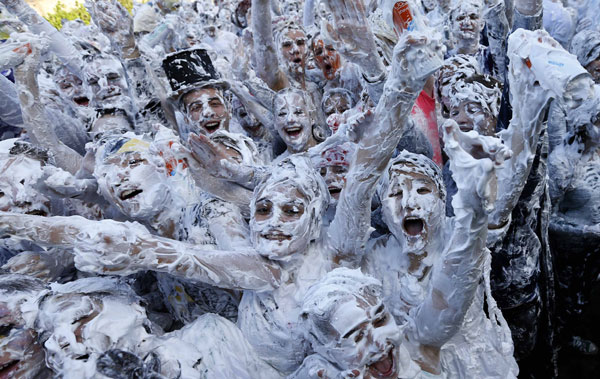 Foam fight celebrated in St Andrews University