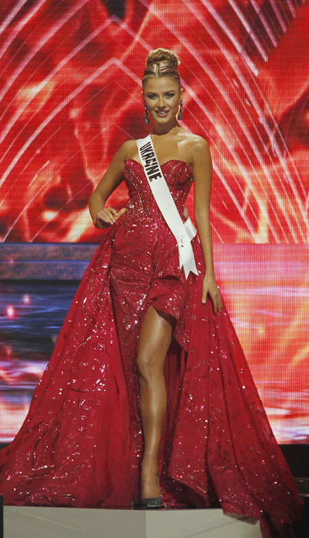 Miss Colombia is crowned Miss Universe for 2015