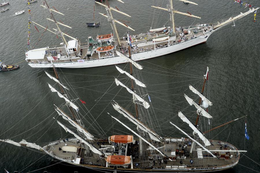 Sail Amsterdam 2015 nautical festival kicks off