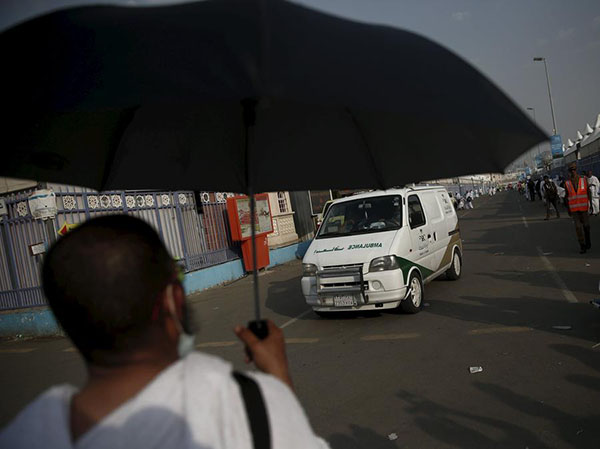 Mecca stampede death toll could rise, Saudi King orders review