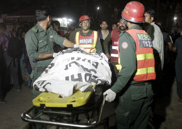 69 killed, 300 injured as suicide blast hits Pakistan on Easter