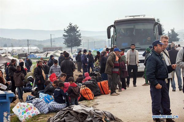 2,000 refugees relocated on first day of major police operation