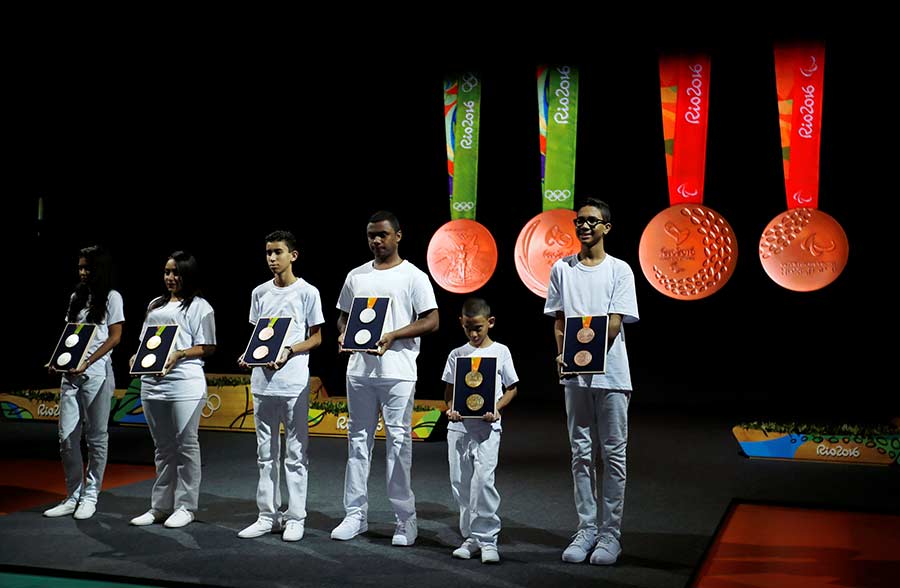 Rio Olympics unveils medals